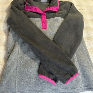 Columbia Two-Tone Gray Fleece Pullover with Pink Trim